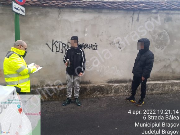 Adolescenți sancționați de Poliția Locală Brașov pentru vandalism