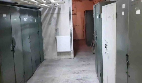 VIDEO Contraste la Spitalul Județean Brașov, pe etaje se face reabilitare în timp ce la subsol și parter sunt spații insalubre