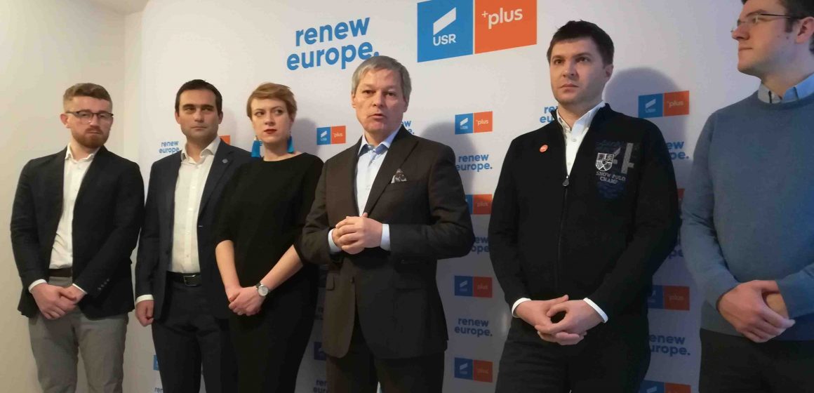 VIDEO Dacian Cioloș și-a deschis biroul europarlamentar la Brașov