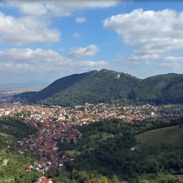 Ariile protejate Muntele Tâmpa și Stejerișul Mare ar putea reveni în administrare locală. Decizia ține de voința politică locală