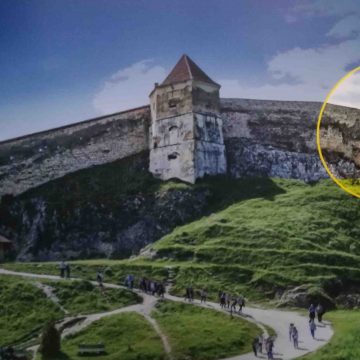 Cetatea Râșnov, incinta de vest, intră în restaurare pentru următoarele 26 de luni