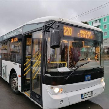RATBV suplimentează capacitatea de transport pe linia 220, Brașov – Codlea