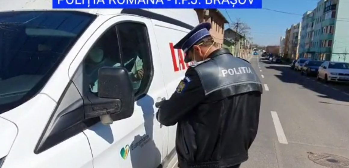 VIDEO Polițiștii brașoveni au verificat 2.800 de persoane și au aplicat sancțiuni contravenționale în valoare de 197.000 de lei într-o singură zi