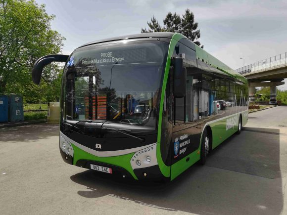 Primăria Brașov a obținut finanțare prin PNRR pentru încă 50 de autobuze electrice