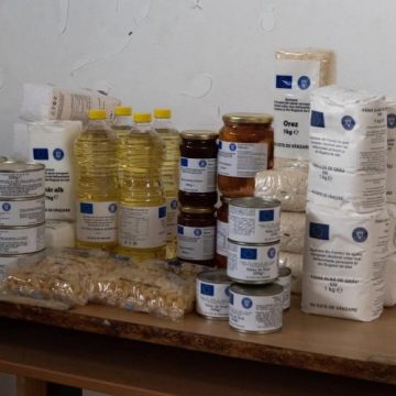 73.509 pachete cu ajutoare alimentare și produse de igienă corporală au fost distribuite persoanelor defavorizate din județul Brașov de Ministerul Fondurilor Europene