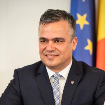 #LOCALE2020 | Adrian Veștea – La propunerea mea, angajații din localitățile Victoria și Făgăraș vor ieși la pensie cu 2 ani mai repede