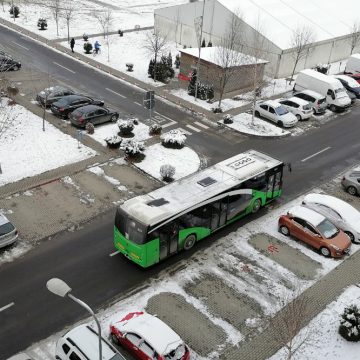 În urma unei petiții din partea Asociației Comunitare Bartolomeu Avantgarden, Primăria Brașov și RATBV caută soluții pentru îmbunătățirea transportului public care deservește cartierul Bartolomeu – Avantgarden