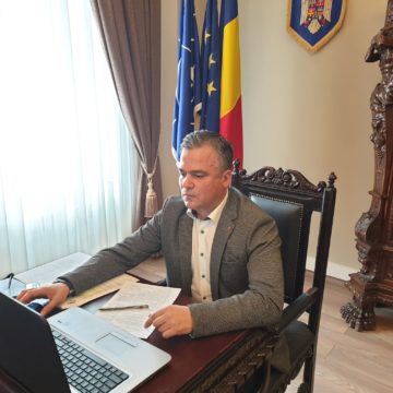 VIDEO Adrian Veștea vrea să interzică interpelările verbale în timpul ședințelor Consiliului Județean Brașov