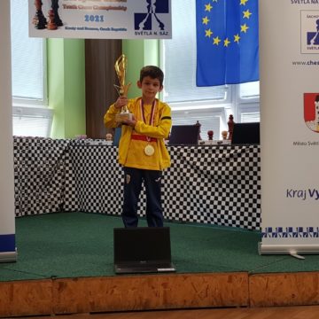 Brașoveanul Vladimir Sofronie campion european la șah clasic U8 ani. Vladimir poate fi susținut și pentru următorul turneu