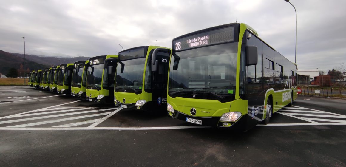 10 autobuze hibrid Mercedes circulă de azi pe liniile 25, 28 și 41