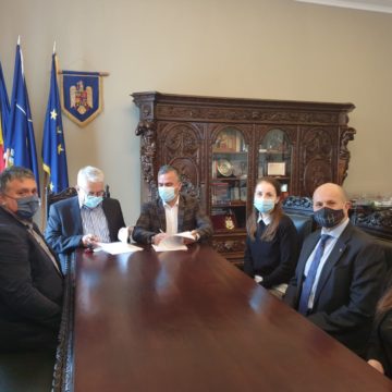 Consiliul Județean Brașov a semnat contractul pentru proiectarea spațiului aerian și a procedurilor de zbor instrumentale