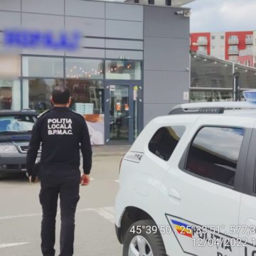 Agenți economici din două centre comerciale sancționați de Poliția Locală Brașov