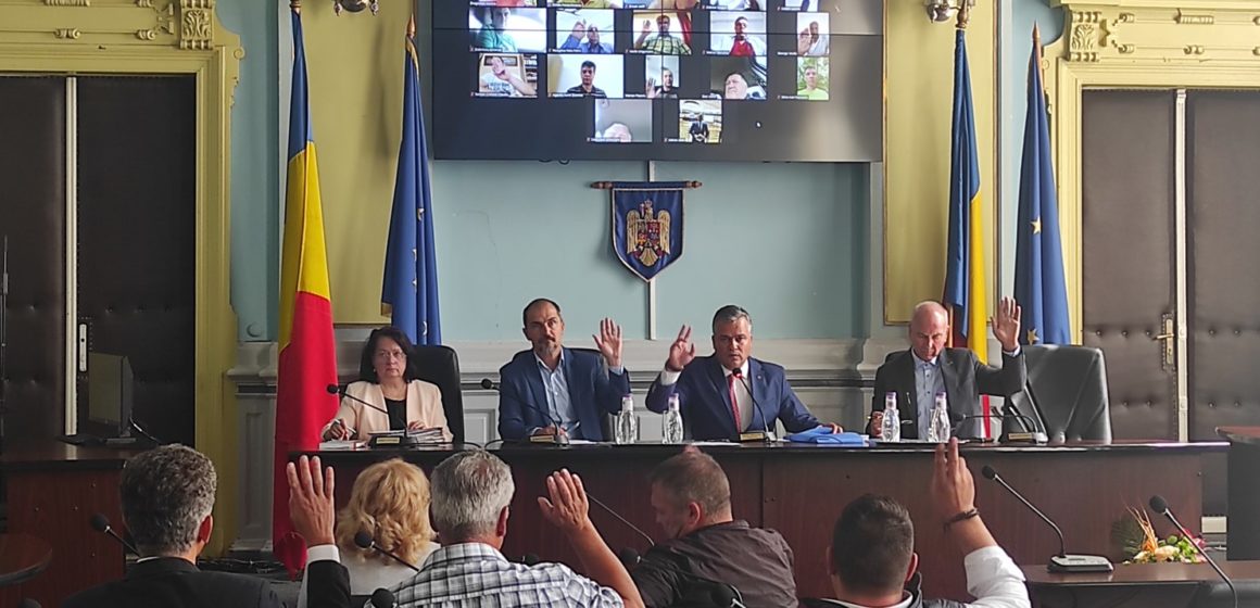 Consiliul Județean Brașov a aprobat 200.000 de euro ajutor de minimis pentru Regia Autonomă Aeroportul Internațional Brașov-Ghimbav