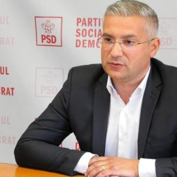 Subprefectul Lucian Pătrașcu îl invită pe primarul Allen Coliban la minister pentru a semna un parteneriat cu privire la modernizarea Gării Brașov