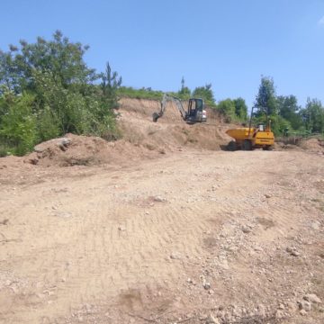 Autoritățile spun că pentru săpăturile de pe Dealul Warte, de pe proprietatea lui Maurer, nu este nevoie de autorizație de construire