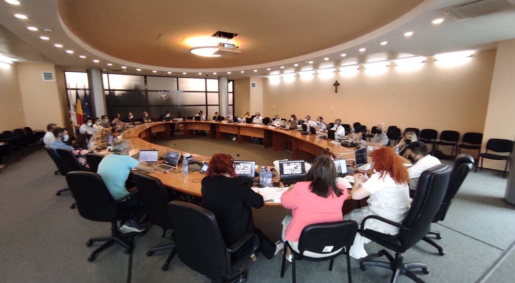 Consiliul Local Brașov se va întâlni în ședință extraordinară în 19 martie 2024. Vezi ordinea de zi