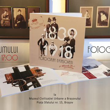Broșura „Fotografi brașoveni și atelierele lor”, lansată cu ocazia Zilei artei fotografice la Muzeul Civilizației Urbane a Brașovului