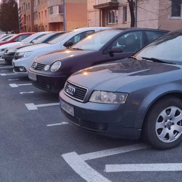 Din 3 aprilie încep procedurile de reatribuire a locurilor de parcare rezidențiale din municipiul Brașov