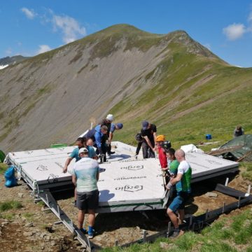 Fundația Conservation Carpathia susține refacerea refugiilor montane din Munții Făgăraș