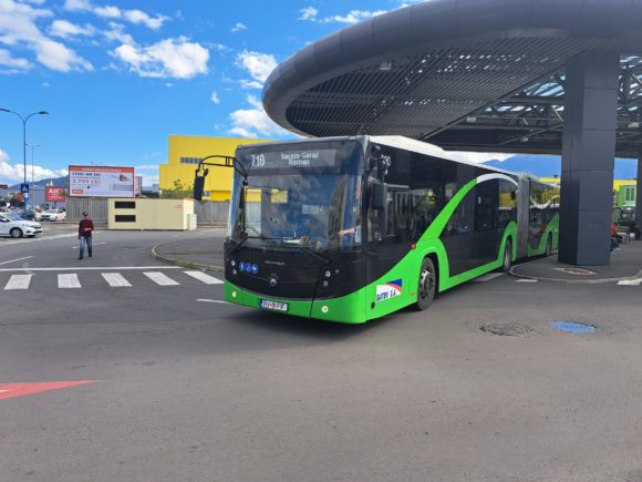 RATBV crește capacitatea serviciului de transport pe linia metropolitană 710, Brașov (terminal Roman) – Săcele (cap linie Garaj)