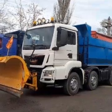 DRDP Brașov anunță că sunt pregătiți pentru iarnă cu 13.000 de tone de sare și peste 360 de tone de clorură de calciu