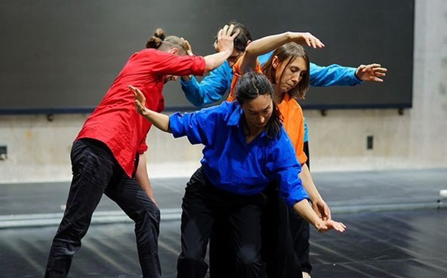 Iași | Dansul explorat ca limbaj artistic de sine stătător în proiectul de cercetare artistică No Reason To Dance?, cu artiști din România, Republica Moldova și Irlanda de Nord