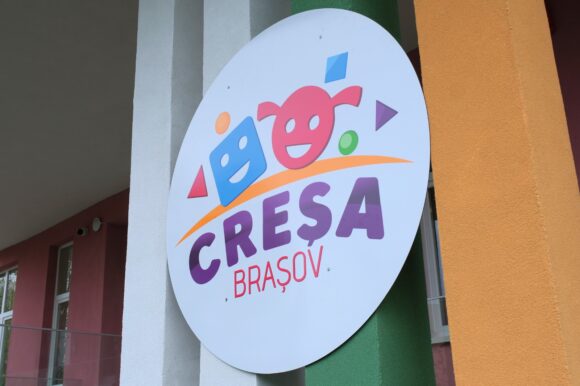 Au început înscrierile la creșele din municipiul Brașov și sunt deschise până în 30 mai 2025