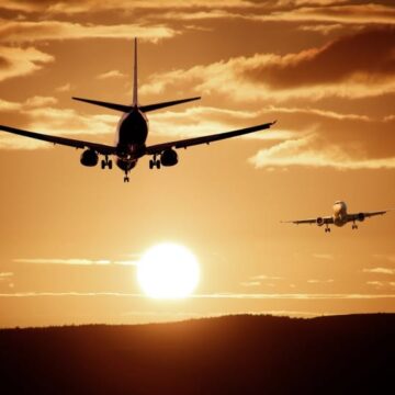 Guvernul a aprobat o alocare de peste 484 milioane de lei pentru 4 aeroporturi regionale