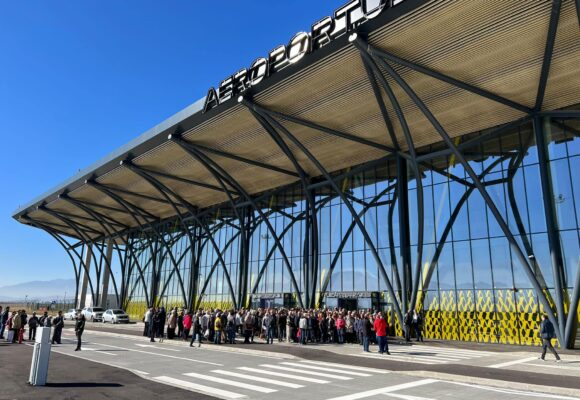 Un nou post disponibil la Aeroportul Internațional Brașov-Ghimbav. Termenul final pentru depunerea dosarelor de înscriere este 20 mai