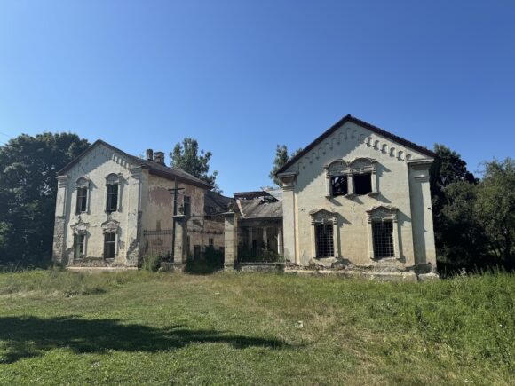 ARCHÉ anunță Școala de vară DRAGU, un proiect internațional de valorificare a patrimoniului cultural