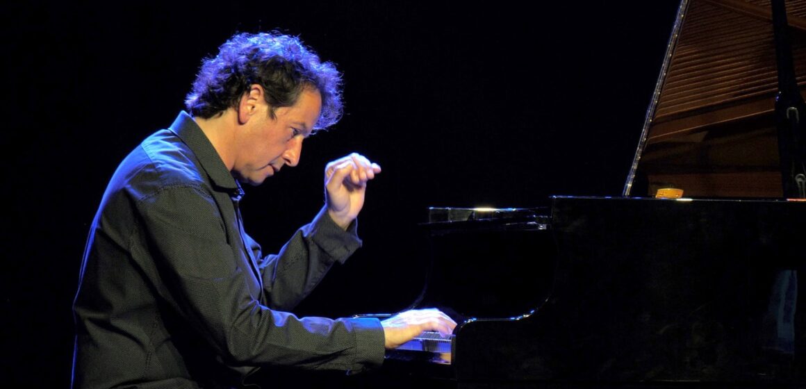 Pianistul Horia Mihail și Turneul Pianul Călător – Passion ajung la Brașov pe 13 iunie și la Ateneul Român pe 28 iunie
