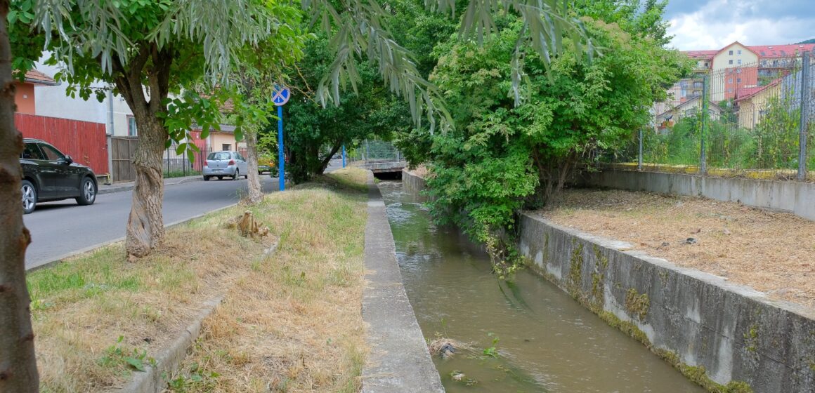 Primăria Brașov vrea să transforme o parte din Canalul Timiș în zonă de promenadă Primăria Brașov vrea să transforme o parte din Canalul Timiș în zonă de promenadă