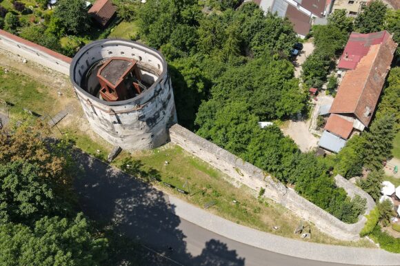 Primăria Brașov a lansat licitația pentru restaurarea Bastionului Postăvarilor. Vezi documentația
