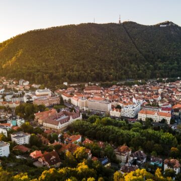 Expertizarea clădirilor pentru identificarea riscului seismic care trebuia să înceapă la 1 ianuarie va începe din 1 septembrie 2025 Expertizarea clădirilor pentru identificarea riscului seismic care trebuia să înceapă la 1 ianuarie va începe din 1 septembrie 2025