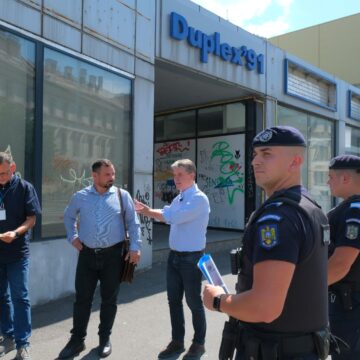 Primăria Brașov a pus sechestru pe construcțiile din zona Piața Star, după ce a câștigat, definitiv, procesul împotriva Duplex 91 SRL