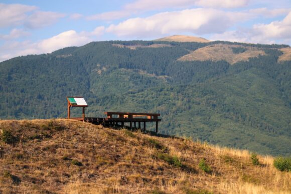 Nucșoara pune pe harta turismului o nouă potecă tematică: „Arhitecții Naturii”