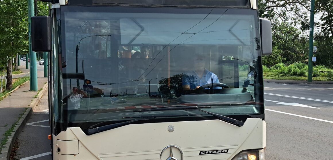 Capătul de linie pentru traseele 511 și 520 revine la Terminalul Triaj Capătul de linie pentru traseele 511 și 520 revine la Terminalul Triaj