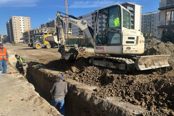 Au început lucrările pentru realizarea canalizării pluviale în zona nouă a Cartierului Tractorul
