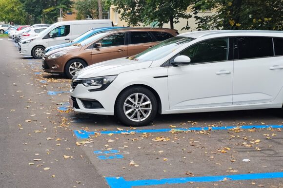 După sesiunea de atribuiri de parcări din zona Zizinului urmează încă două proceduri în Astra I, apoi urmează Florilor