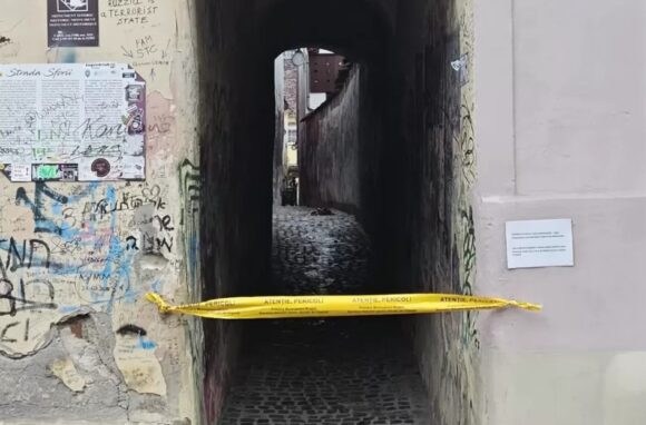 Strada Sforii se închide temporar din motive de siguranță publică