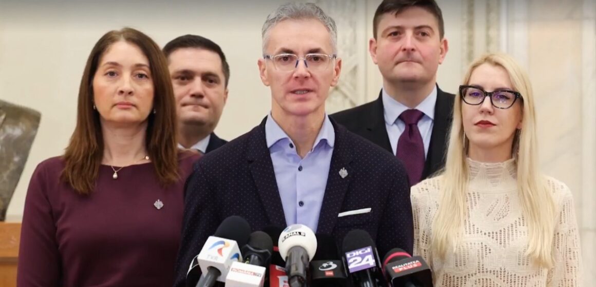 10 propuneri făcute de USR pentru „debaronizarea Justiției și întărirea luptei împotriva corupției” 10 propuneri făcute de USR pentru „debaronizarea Justiției și întărirea luptei împotriva corupției”