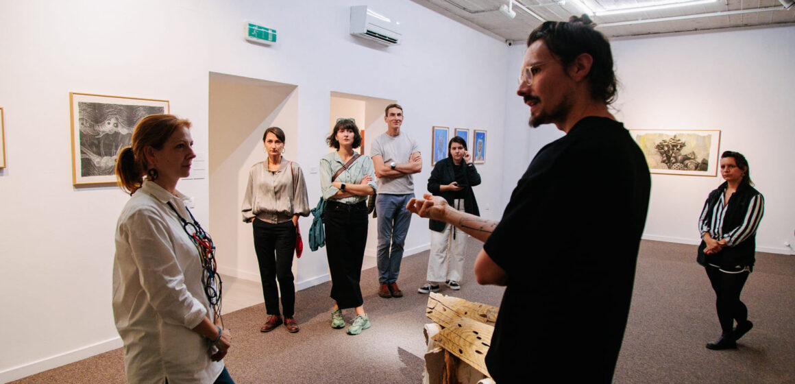 Timișoara | Fundația Art Encounters anunță ultimul tur ghidat Another Time Has Other Lives To Live și șansa de a reîntâlni o parte dintre artiști Timișoara | Fundația Art Encounters anunță ultimul tur ghidat Another Time Has Other Lives To Live și șansa de a reîntâlni o parte dintre artiști