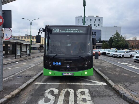 RATBV a reluat circulația pe linia 100, Gara Brașov – Telecabina Poiana Brașov