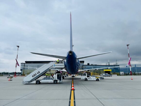 Licitație cu clauză suspensivă pentru lucrări de extindere la Aeroportul Internațional Brașov-Ghimbav