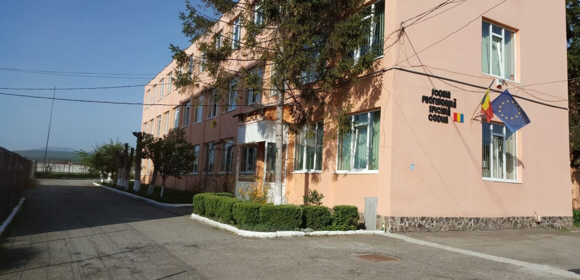 1.734.690 lei pentru dotările școlilor speciale din subordinea Consiliului Județean Brașov