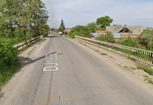 Consiliul Județean Brașov a semnat contractul pentru pentru realizarea unui pod nou pe DJ 103B, în comuna Budila