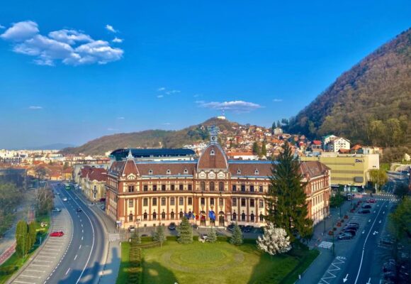Sediul Consiliului Județean Brașov și Corpul B al Spitalului Mârzescu au fost incluse pentru finanțare prin Programul naţional de consolidare a clădirilor cu risc seismic ridicat