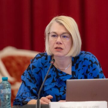 Proiect de lege USR: femeile însărcinate să aibă drept la însoțitor în maternitate pe durata nașterii