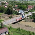 Au început lucrările de reabilitare a podului de peste Ghimbășel, pe str. Plugarilor