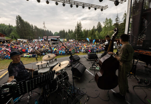 Mâine începe Gărâna Jazz Festival 2026 – Ediția 30 Aniversară Mâine începe Gărâna Jazz Festival 2026 – Ediția 30 Aniversară